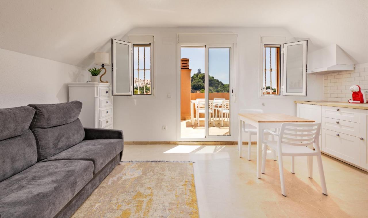 Fresh Penthouse Apartment With Great Sea Views Casares Exterior photo